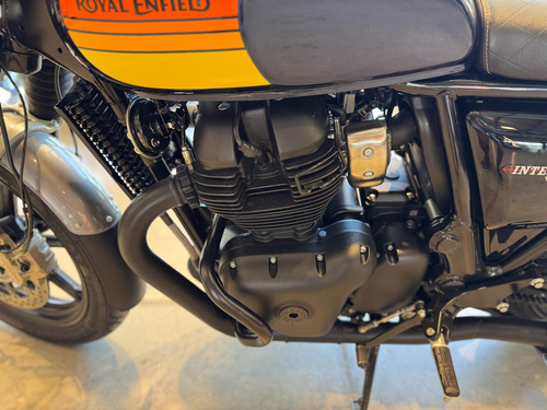Royal Enfield Interceptor 650 Excelente Estado Barcelonablue
