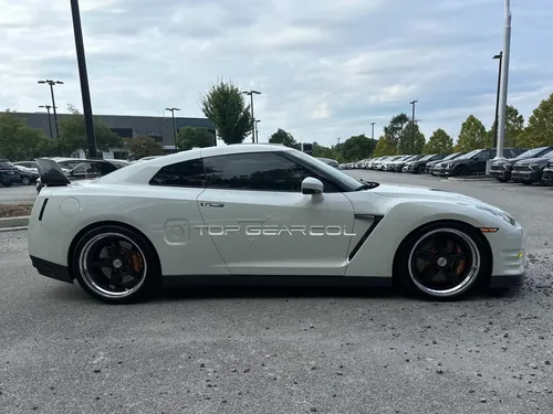 Nissan GT-R track edition