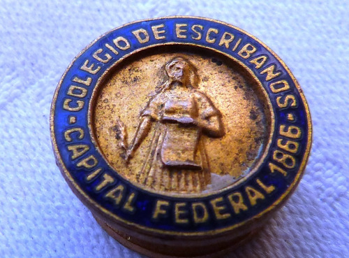 Monijor62-antiguo Pin Colegio Escribanos Cap Fed 1866