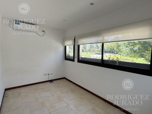 Casa En Venta Los Alamos Haras Santa Maria Con Fondo Libre!