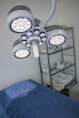 Edificio Comercial Habilitado Como Clínica Médica En Villa Crespo En Venta / Alquiler