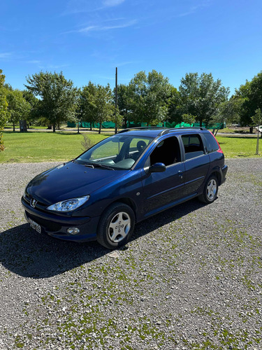 Peugeot 206 1.6 Sw Xt Premium