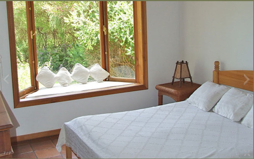 Casa En Arriendo De 4 Dorm. A 200 Mts De Playa De Cachagua