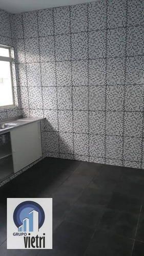 Imagem 7 de 11 de Imóvel Com 2 Dormitórios Fica Na Parte Do Fundo Esta Reformada Com Pintura Nova E Em Região De Fácil Acesso Com Comércios E Próximo A Av.paula Ferreir - Ca1157
