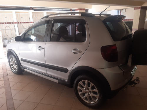 Imagem 10 de 10 de Volkswagen Crossfox 2013 1.6 Vht Total Flex 5p
