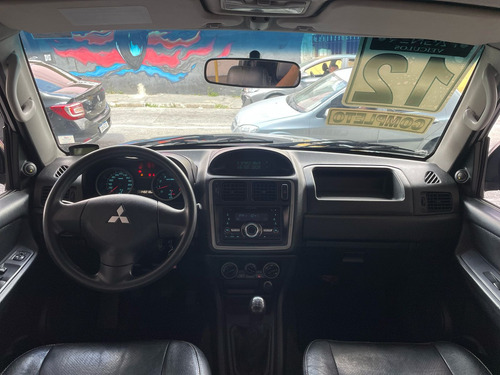 Mitsubishi Pajero TR4 2.0 4x2 Flex 5p