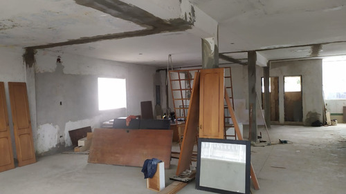 Se Alquila Completamente A Estrenar Galpón Comercial Antes De Llegar Al Parque Santos Michelena Av Bolivar De Maracay