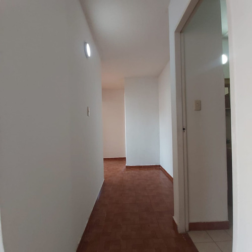 Imagen 15 de 19 de Century 21 Inmoservi Ofrece Amplio Apartamento En Residencias Karla-valentina