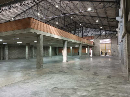 Bodega En Arriendo Ubicada En Rionegro Sector Zona Franca (22871).