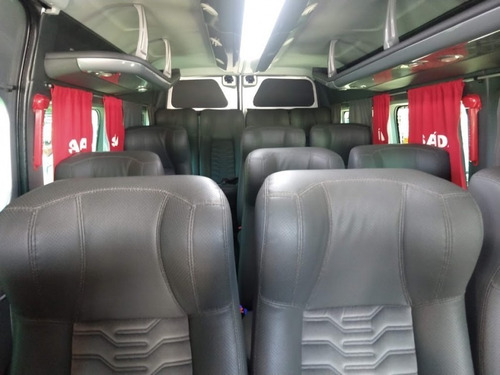 Renault Master Executiva 16 Lugares