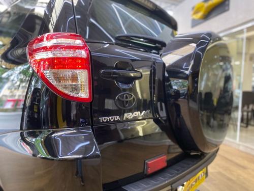 Toyota RAV4 2.4 4X4 16V GASOLINA 4P AUTOMÁTICO