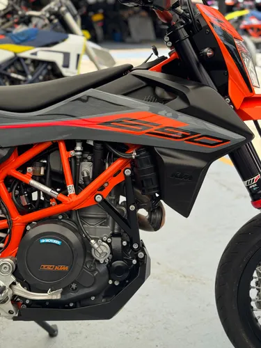 Ktm 690 Smc R Escape Akrapovic