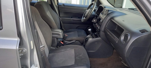 Imagen 7 de 15 de Jeep Patriot Sport At 2014