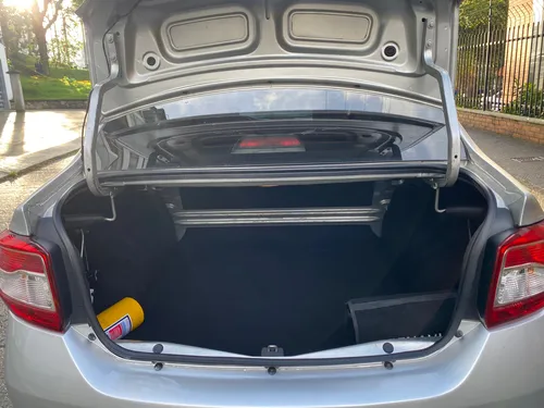 Renault Logan 1.6 Life