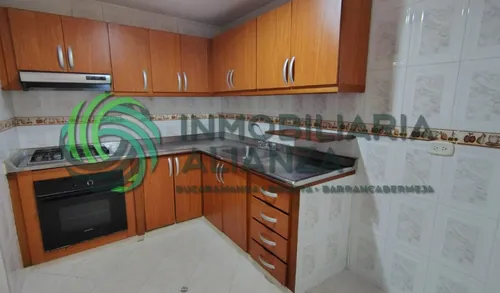 Apartamento En Arriendo En Centro. Cod A15156