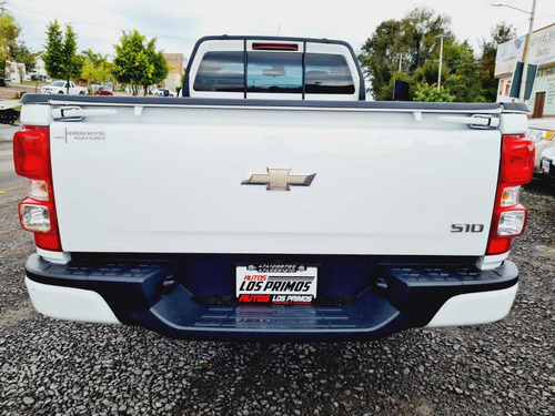 Imagen 6 de 15 de Chevrolet S-10 2.5 Cabina Regular Mt 2016