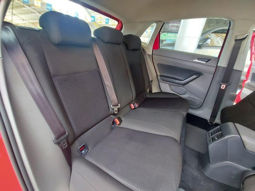Imagem 14 de 15 de Volkswagen Polo 1.0 200 Tsi Comfortline Automático 2017/2018