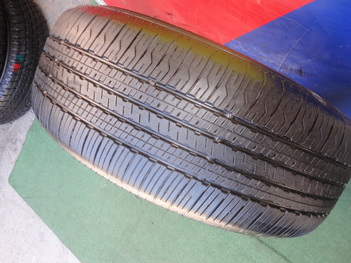 Llanta 235 60 18 Dunlop Grandtrek Pt21 Mf984 (Usado)