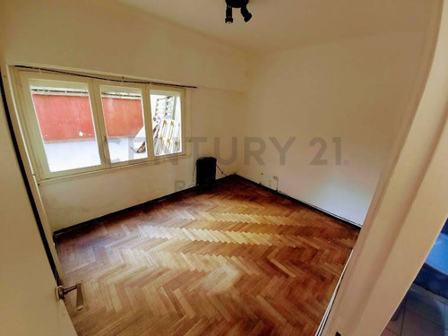 Imagen 11 de 18 de Departamento Externo C/ Patio Y Balcón, Posible Subdivisión - Centro - Id 36090