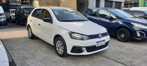 Imagen 2 de 9 de Volkswagen Gol Trend 2018 1.6 Trendline 101cv