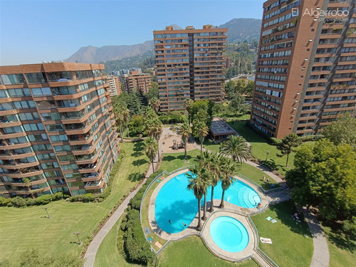 Impecable Dpto. En Condominio 3 Dorm Más Servicios, Vitacura