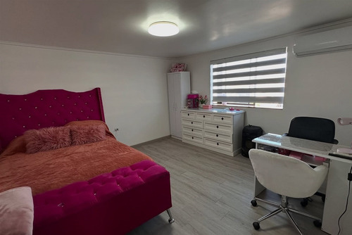 Casa 4 Dormitorios A 1 Cuadra De Vic. Mackenna