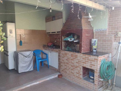Imagem 9 de 13 de Casa Duplex Para Venda Em Araruama, Praça Da Bandeira, 3 Dormitórios, 1 Suíte, 2 Banheiros, 5 Vagas - 159_2-408543