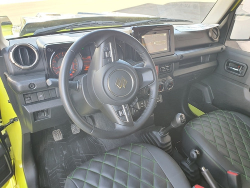 Imagen 7 de 8 de Suzuki Jimmy G Mini Brabus