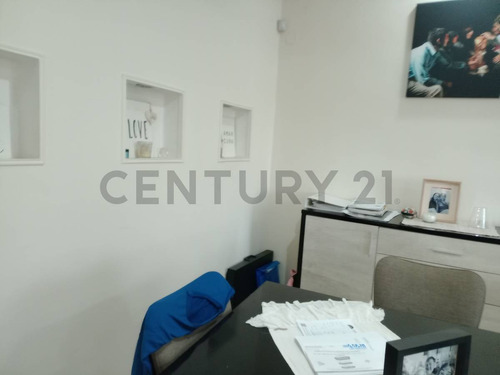 Venta - Casa 3 Dormitorios - Allen