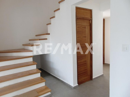 Casa En Condominio En Pre-venta A Un Paso De Los Encinos, Ocoyoacac