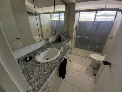 Imagen 26 de 29 de Santa Eduvigis Mls# 22-3891 Wendy Marrero 0424-1275714/ 0426-5178744.-