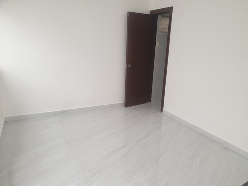 Imagen 8 de 20 de Residencia De Lujo 4 Rec.+1/ Residencial Victoria ,recién Remodelada /zapopan /excelente Ubicación /oportunidad!!expogdl/distrito La Perla/pza Sol