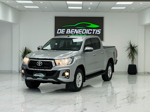 Toyota Hilux Pick-up 2.8 Cd Srv 177cv 4x4