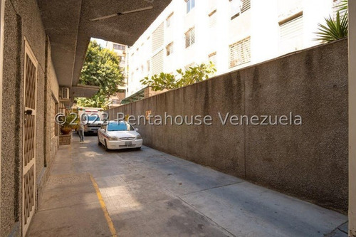 Imagen 13 de 15 de Edificio En Venta Las Mercedes Caracas. Zonificación V6 - Ct. Código 23-21066 Mr.