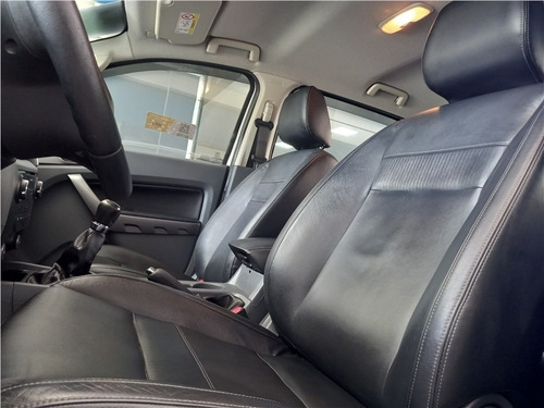 Imagem 8 de 12 de Ford Ranger 2.5 Xlt 4x2 Cd 16v Flex 4p Manual
