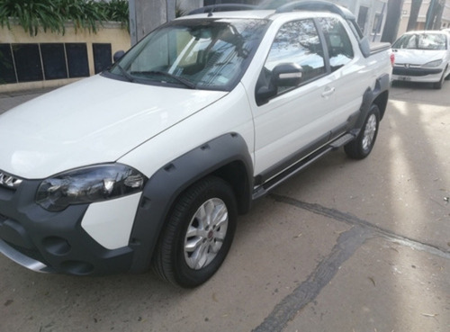 Fiat Strada 2017 1.6 Adventure Cd Pack Top