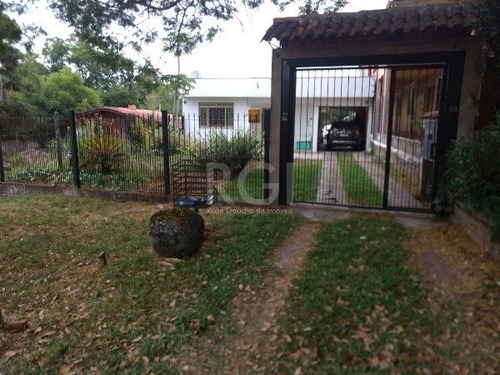 Casa Em Belém Velho Com 2 Dormitórios - Mi270704