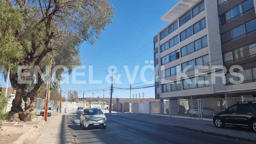 Atractivo Departamento Excelente Ubicación