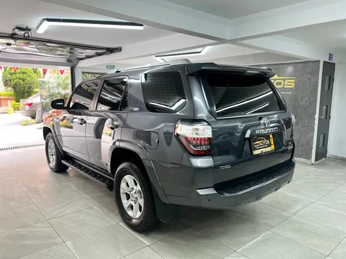 Toyota 4runner Sr5 At 4x4 2021