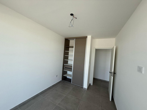 Departamento En Moreno Center