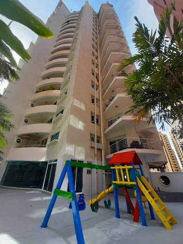 Imagen 3 de 28 de Imponente Apartamento De Lujo Urb La Trigaleña Jc-lp