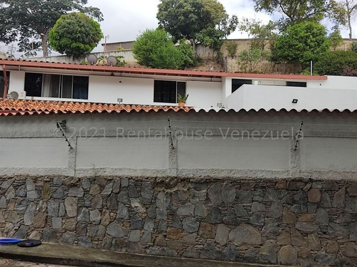 Casa En Venta 23-26564 En Terrazas Del Club Hipico