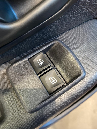 Renault Sandero 1.6- Plan Economico- 3 Formas De Retiro (rr)