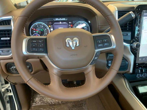 RAM 3500 6.7 I6 TURBO DIESEL LARAMIE CD 4X4 AUTOMÁTICO