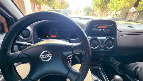 Nissan NP300 2.5 Cabina Doble 133cv 4x2