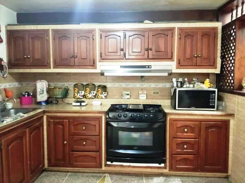Imagen 11 de 16 de Se Vende Casa La Pastora Valencia Centro 04144121460