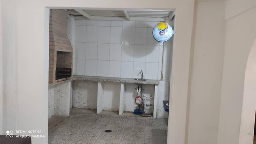 Imagen 6 de 13 de Best House Vende Cómodo Town House En Llano Alto