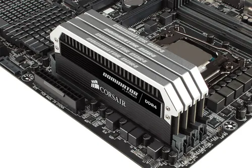 Corsair Dominator Platinum Ddr4 3200 16gb (4 X 4gb) Memoria