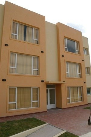 Imagen 2 de 16 de Venta De Departamento En Valeria Del Mar.