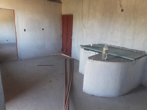 Imagen 2 de 17 de Venta De Casa A Reciclar En El Jagüel